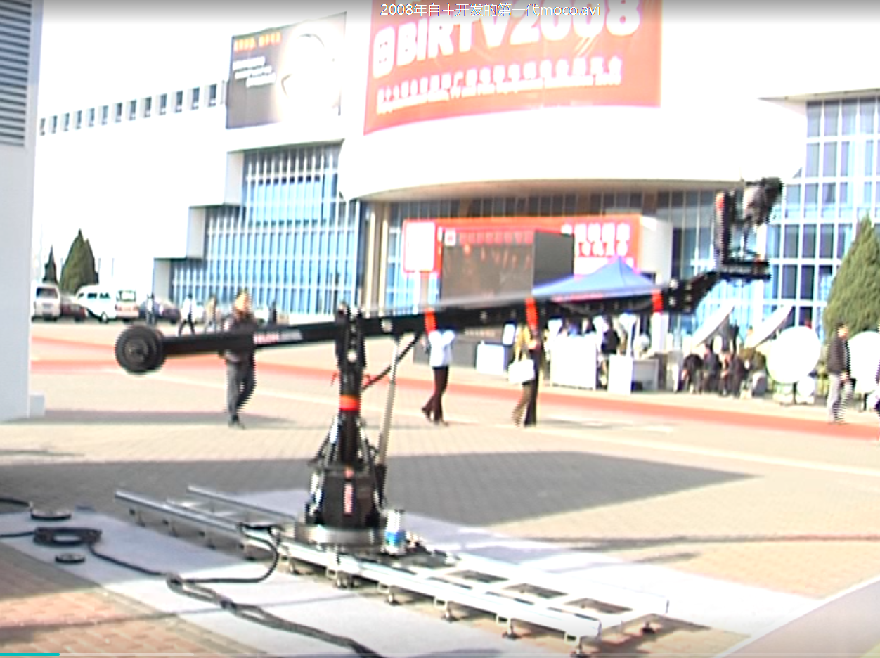 Seven-axis motion control crane